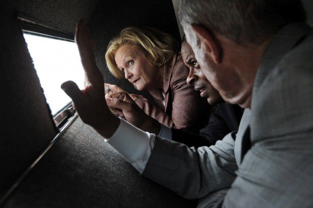 2013 - Officials tour Gateway Arch